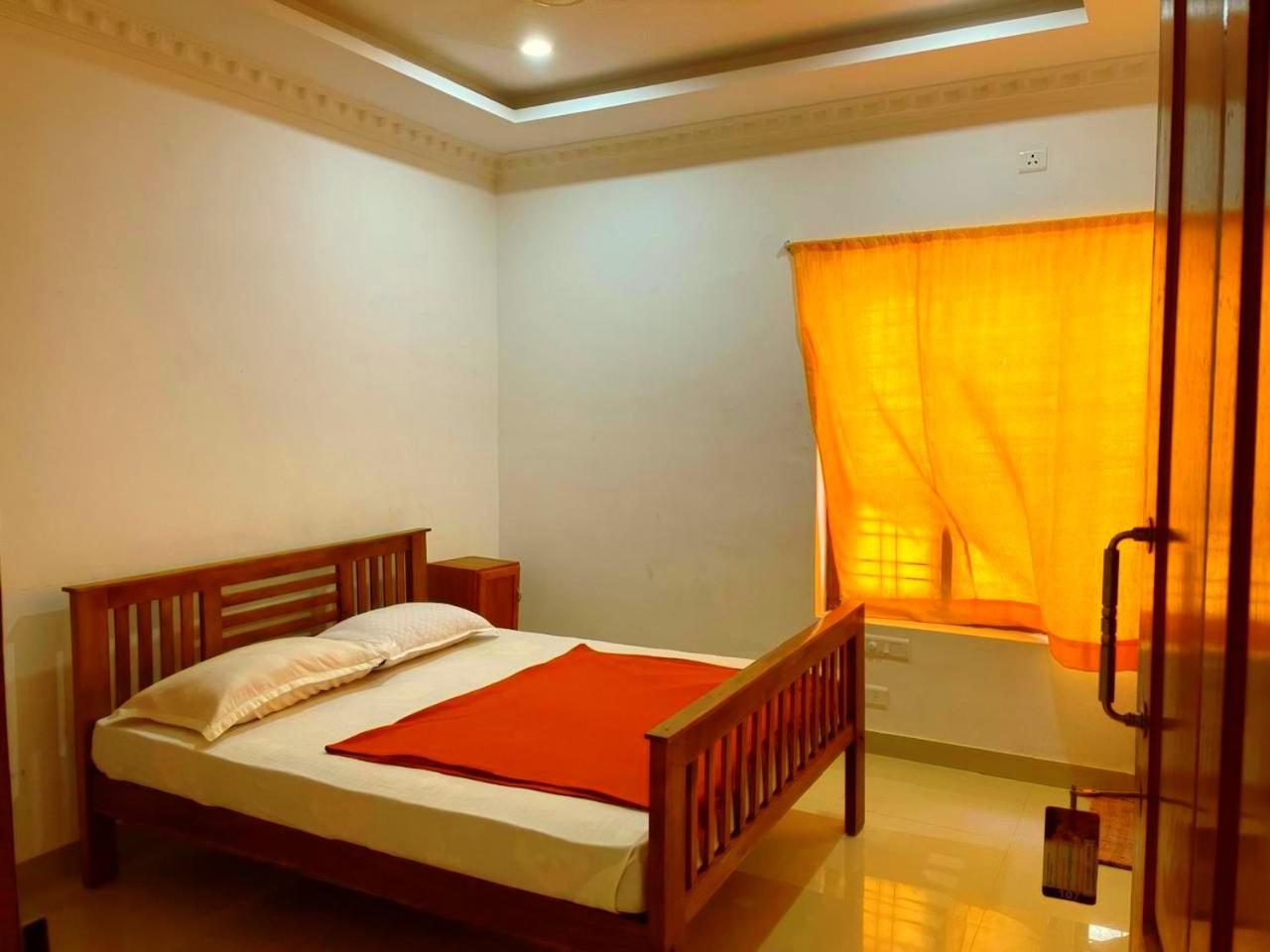 Somatheertham Resort Thiruvananthapuram Zimmer foto